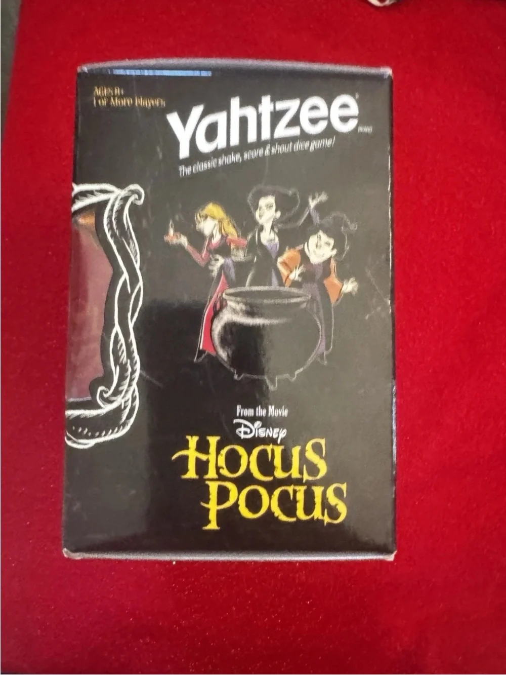 New Yahtzee Disney HOCUS POCUS Halloween Edition Fun Family Game Hasbro